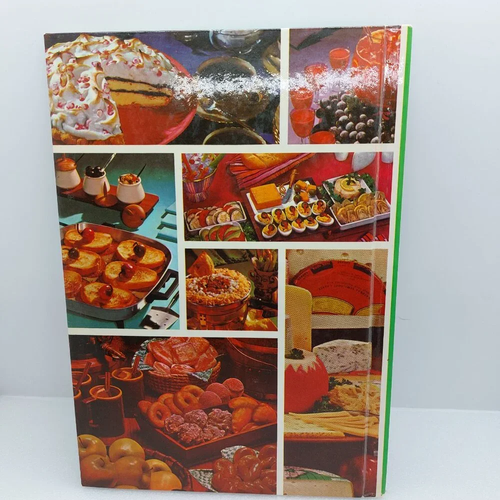 Vintage 1963 Better Homes & Garden Hardcover Cookbook Snacks And Refreshments - Picture 13 of 13